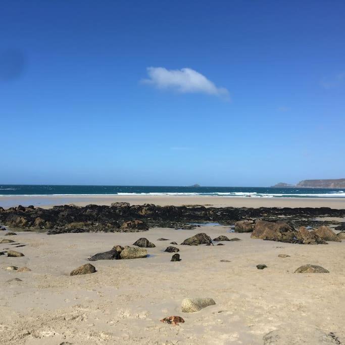 Amazing Seaside Loft Apartment With Sea Views . Sennen Cove Esterno foto